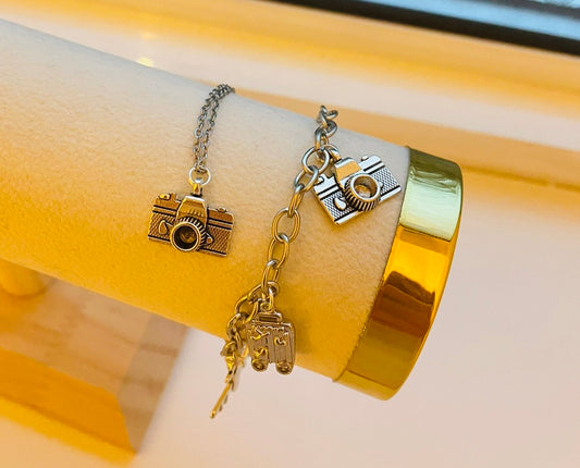 *Silver ‘Wanderlust’ Travel Charm Set