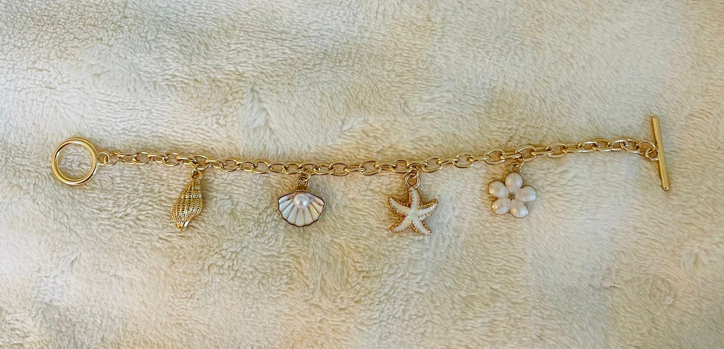 *White ocean charm bundle*