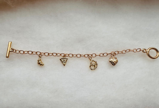 *Sweet treats pretzel bundle